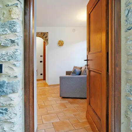 Appartamento Casa Azzurra - Sciu'pepin Rezzo
